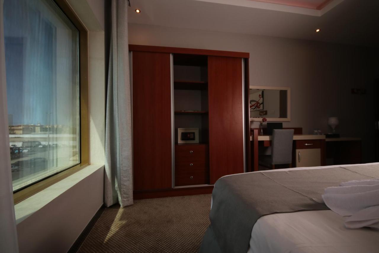 Tobal Al Zahra Hotel Apartments Jeddah Luaran gambar